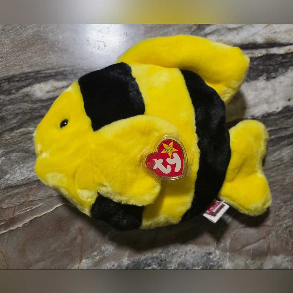Bubbles TY Beanie Baby - RARE 1996